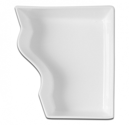Тарелка прямоугольная / одна длинная сторона волнистая / RAK Porcelain «Buffet», 18x20 см